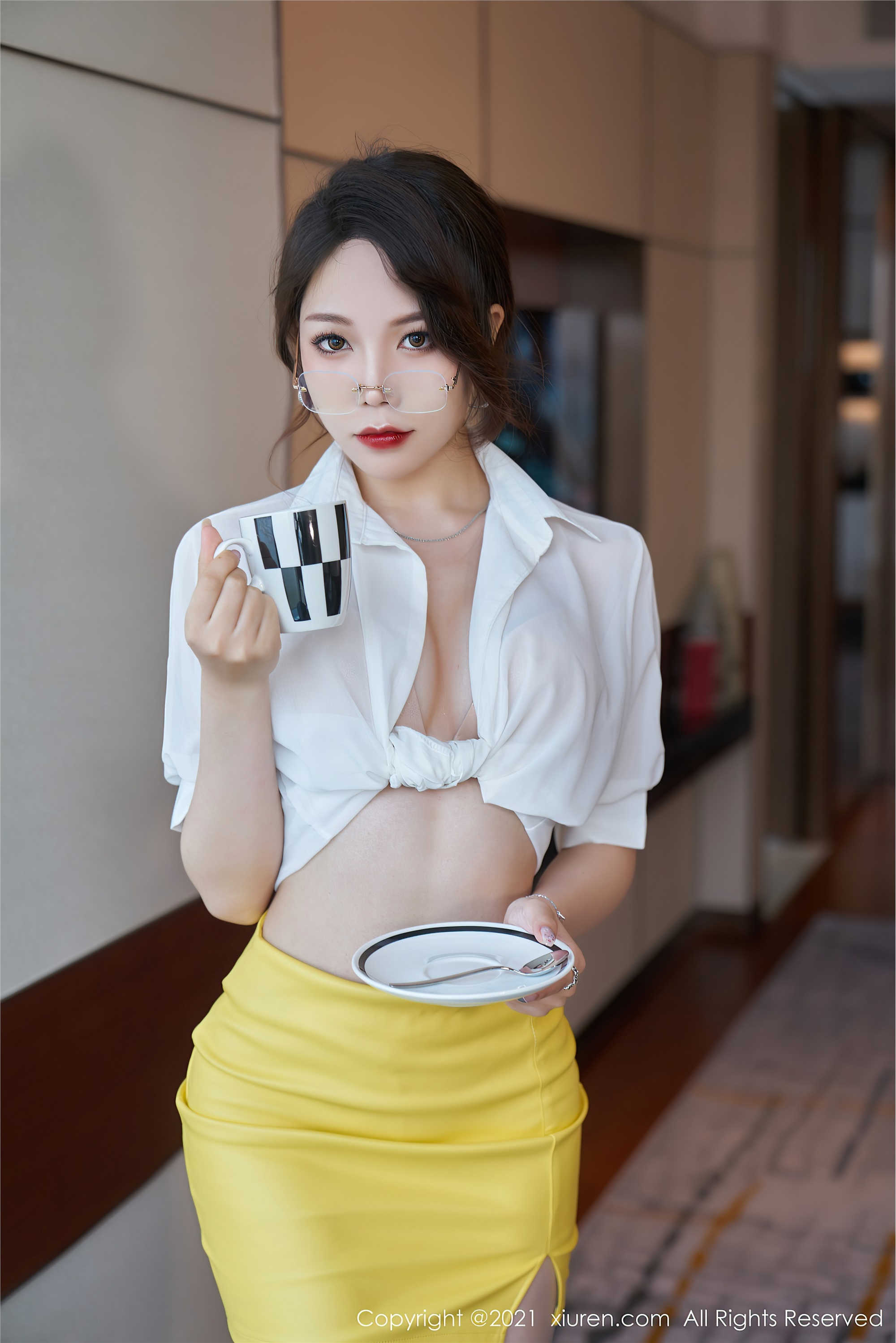 XIUREN秀人网  2021.06.15 No.3543 芝芝Booty